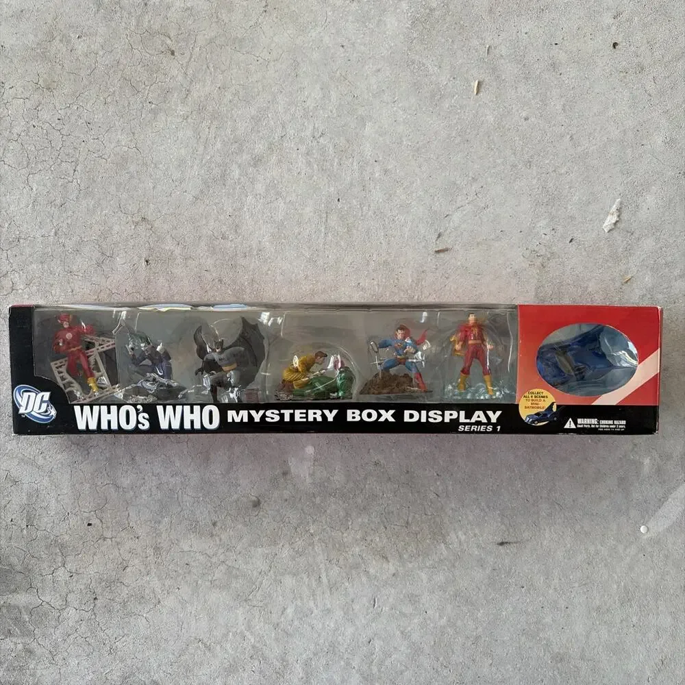 DC Direct WHO'S WHO Mystery Box Series 1 Display Set - 6 Mini-Scenes & Batmobile